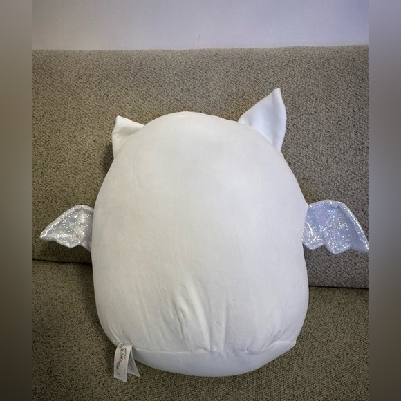 Nwt Emily 12" Squishmallow ☃️ 🦇 Bat Select series - Picture 4 of 5